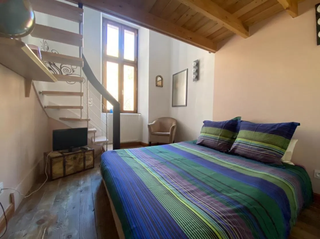 Magnifique Appartement 8 Couchages Dans Villa Historique Jausiers Apartman